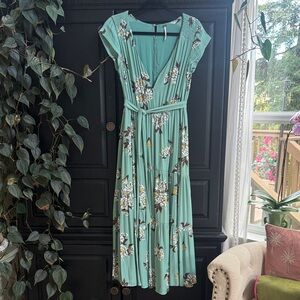 Free People Floral Maxi Dress 👗
